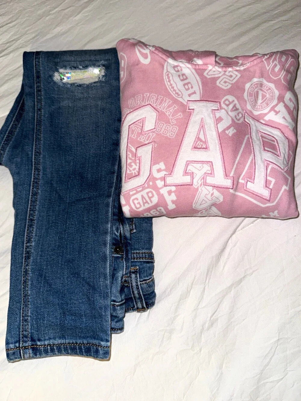 GAP Girls Pink Graphic Hoodie & Blue Jeans 2-Piece Casual Outfit Set